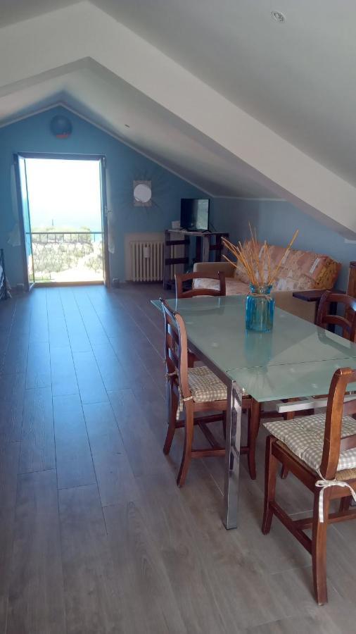 Mansarda A Noli Villa Exteriör bild